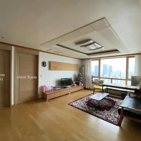 2In Seoul Stay - Foreign Female Only